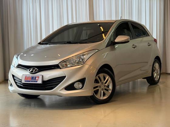 HYUNDAI HB20 1.6 PREMIUM 16V FLEX 4P MANUAL HYUNDAI HB20 1.6 PREMIUM 16V FLEX 4P MANUAL